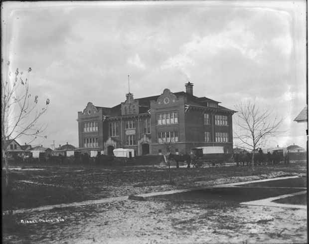 Lincoln School